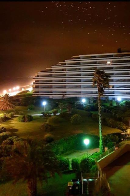 Apartamento Les Pieds Dans L'Eau Canet-en-Roussillon Exterior foto