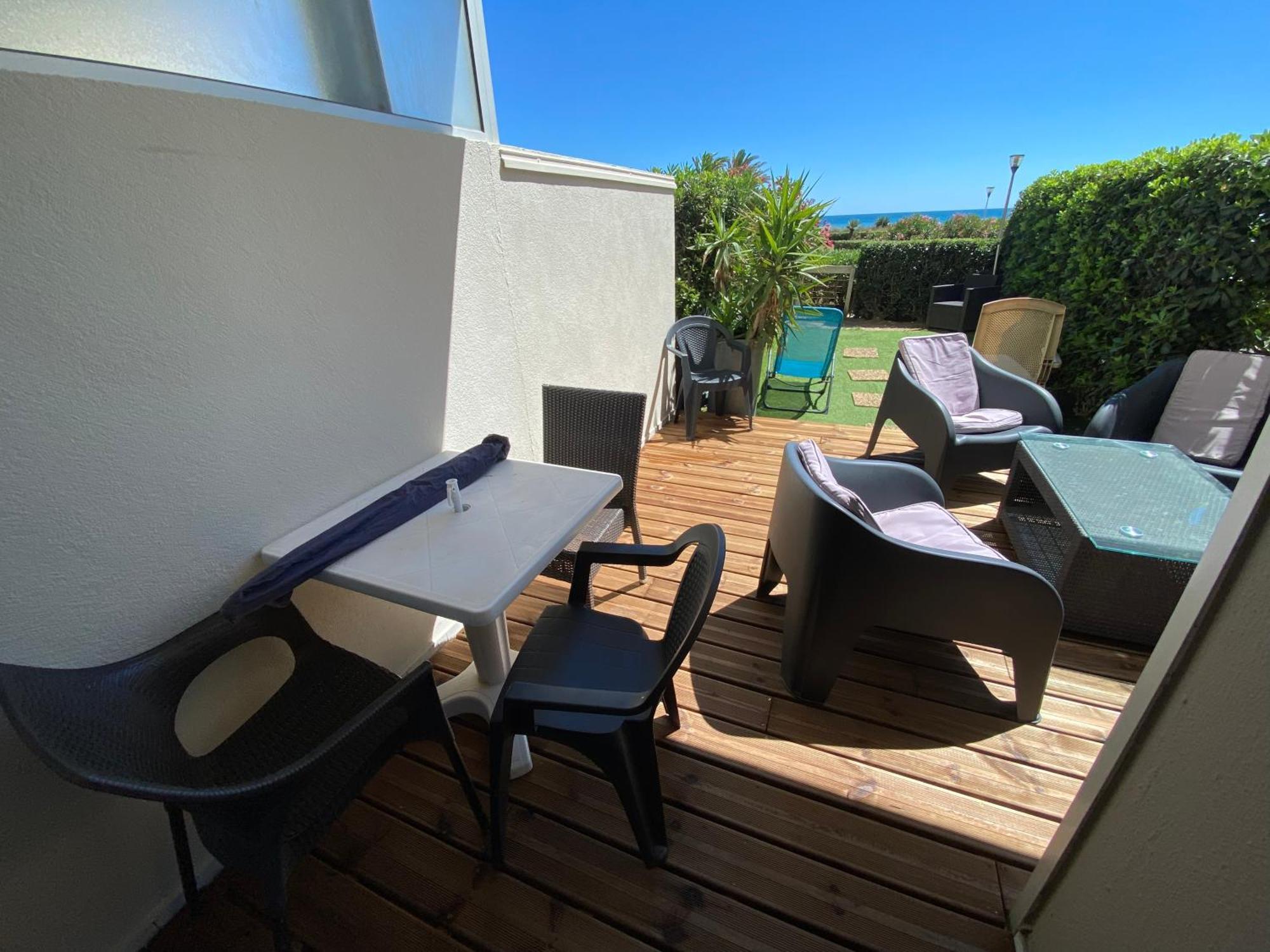 Apartamento Les Pieds Dans L'Eau Canet-en-Roussillon Exterior foto